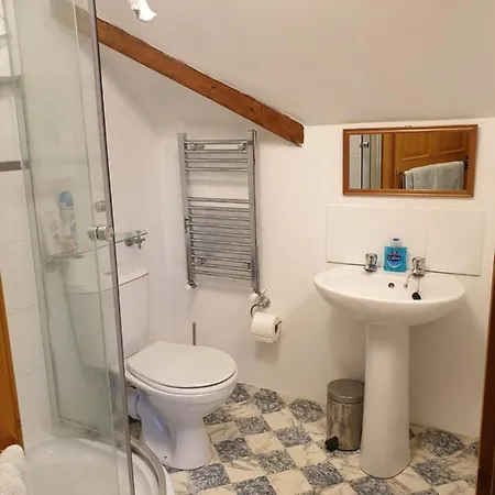 Rose ベッド・アンド・ブレックファスト 4*