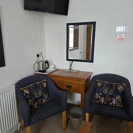Rose 4* York