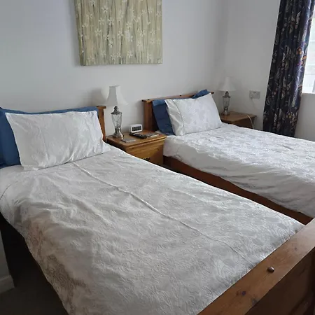 Rose 4* York
