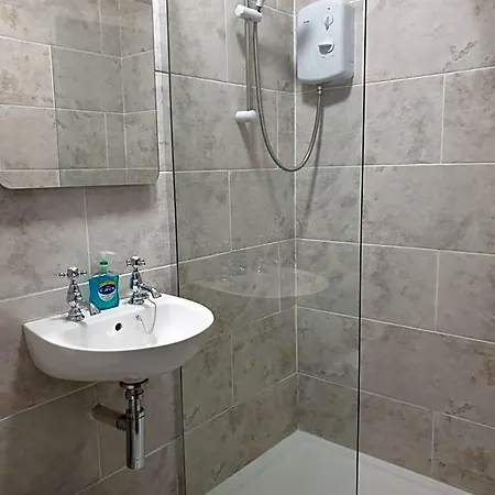 Rose 4* יורק