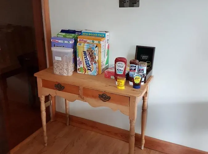 Rose Bed & Breakfast 4*