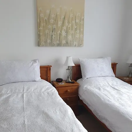 Rose Bed & Breakfast *